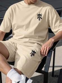 Manfinity Homme 男士字母印花圆领短袖T恤和短裤休闲两件套 - 卡其色 - 查看 1