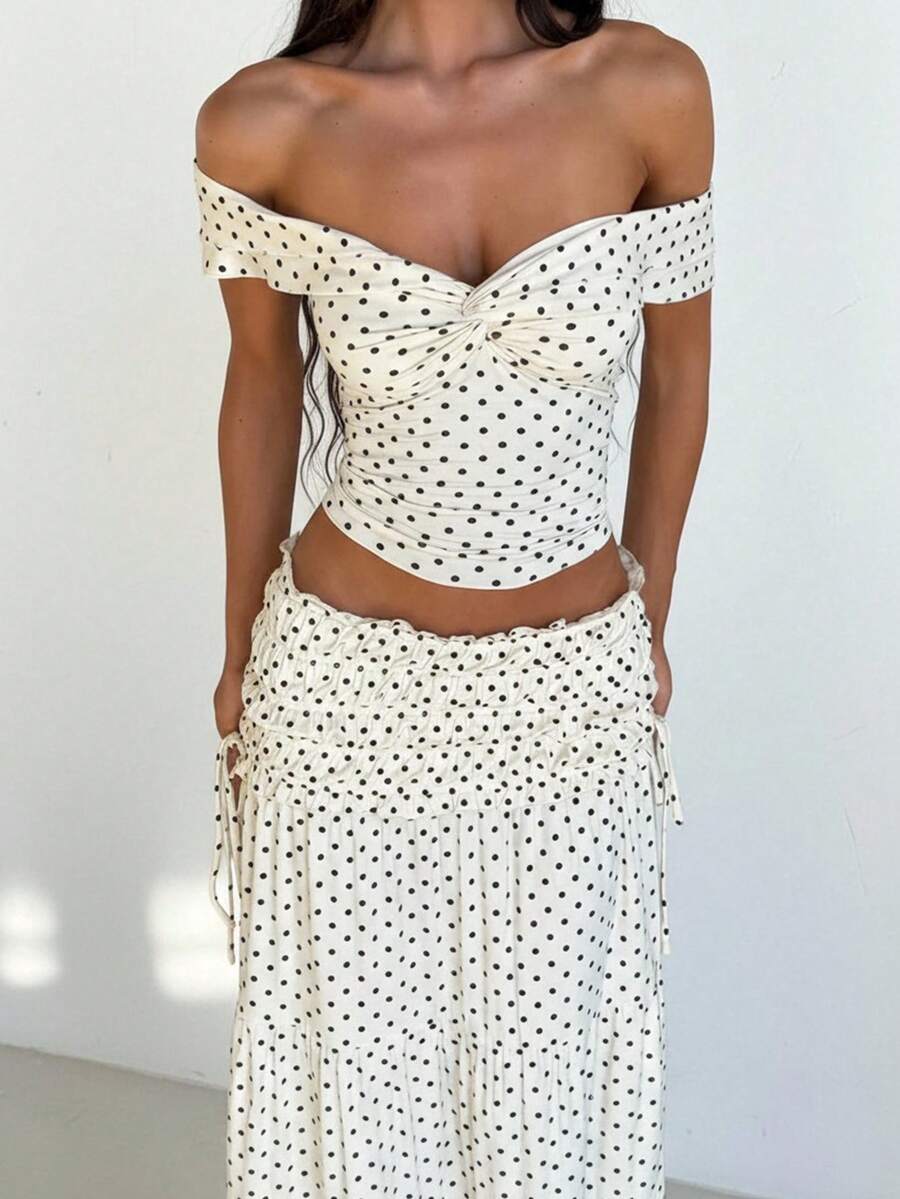 Opulessa 春夏度假针织波点印花露肩修身上衣和低腰半裙两件套女装 - 杏色 - 查看 1