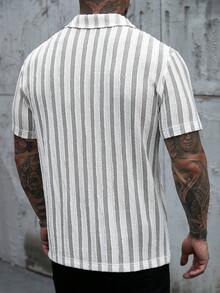 Manfinity Homme Men's Striped Print Short Sleeve Casual Commuter Polo Shirt - Khaki - View 2