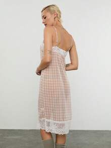 COUREZ Lace Cami Midi Dress In Check /Y2K Spring Clothes For Women Cute Lace Dress Pink Check Dress Midi Dresses Summer Party Outfits Going Out Outfits Vacation Outfits Holiday Dresses Summer Outfits Summer Holiday - Apricot - View 3