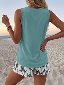 Sylviya Bộ đồ nữ 2 mảnh phong cách tối giản, thanh lịch, cổ điển, họa tiết hoa xanh dương và xanh lá cây, gồm áo không tay và quần short, thích hợp cho kỳ nghỉ xuân/hè. - Nhiều màu - Xem 2