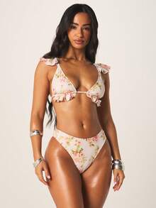 MISSGUIDED Women's Ruffled Floral Triangle Bikini Top With Tie Back Straps And Sweetheart Neckline Summer Swimwear - Multicolor - View 3