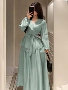 DAZY 女士优雅纯色V领系带衬衫和A字裙两件套，春夏款 - 藍色 - 查看 3