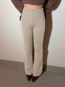 Abrilcols 极简主义通勤与家居服杏色高腰紧身喇叭女式针织裤 - 卡其色 - 查看 6