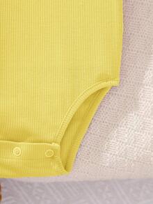 SHEIN Newborn Baby Girl Cute Summer Yellow Ruffled Romper - Yellow - View 3