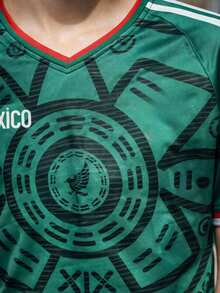20262026Playera De La Selección Mexicana 2026 Para Niño, Esta Camiseta de México es perfecta para los Adolecentes aficionados de fútbol que apoyan a la selección en en  2026 CRB1 - Blanco - Ver 4