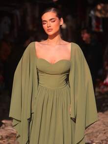 Aureia Đầm chiffon màu xanh lá cây thanh lịch, lãng mạn, thời trang không dây vai với phần ngực và khăn choàng bằng cotton, dáng chữ A, phù hợp cho các bữa tiệc sang trọng, váy dự tiệc cưới, đầm màu vàng xanh, đầm phù dâu thời trang và duyên dáng. - màu xanh lá - Xem 2