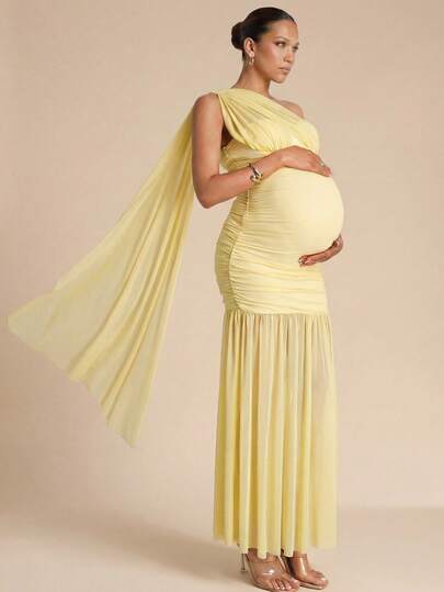 MaterniChic Pregnant Women Solid Color Pleated Elegant One-Shoulder Party Dress Yellow Maternity Dress Long Yellow Dress Pregnancy Dress For Photoshoot Baby Shower Dress Baby Shower Elegant Dresses Wedding Guest Dress