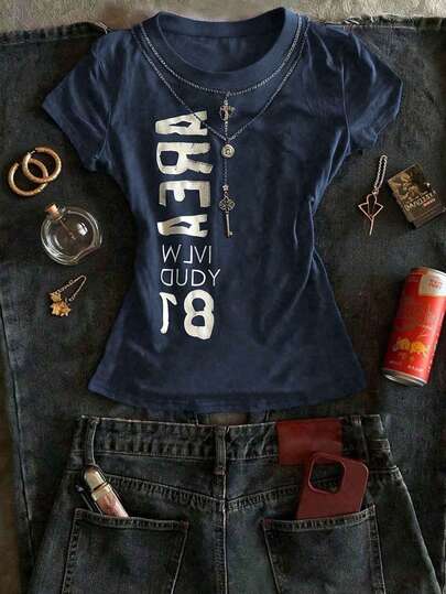 Noixe Y2K Retro Letter Graphic Comfortable Colorful Pattern Crew Neck Casual Streetwear Top For Women, Suitable For Daily Streetwear