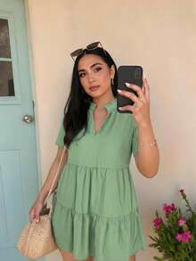 SHEIN Essnce 大码女装春夏时尚休闲宽松舒适基础款日常修身短袖V领黑色短裙，女士夏季穿搭，优雅连衣裙，女士太阳裙，复古风格女装，女士教堂着装，办公室着装，职业装，女士早午餐穿搭，孕妇装/迎婴派对装 - 薄荷綠 - 查看 4