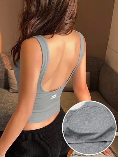 DAZY Minimalist Built-In Padded Backless Letter Graphic Decor Camisole Tank Top For Women