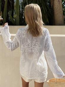 DAZY Áo sơ mi nữ dài tay thêu họa tiết, kiểu dáng thường ngày, cài một hàng cúc. - trắng - Xem 4