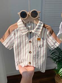SHEIN 男女宝宝休闲可爱条纹短袖衬衫上衣，婴儿衬衫 - 杏色 - 查看 1