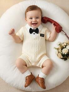 Souflis Souflis 男婴白色学院风可爱领结连体衣，适合外出、聚会、派对和拍照 - 杏色 - 查看 7