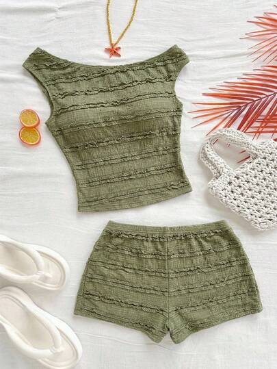 Soleia 两件套女士春夏度假橄榄绿针织不对称露肩短款上衣和超低腰紧身短裤，适合派对、情人节、约会、海滩、邮轮、节日、复活节等场合。
