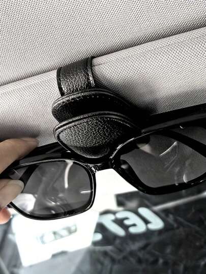 1PC Universal Car Sun Visor Glasses Clip Anti-Slip Eyewear Holder Vehicle Interior Accessory For Fashion Glasses Reading Glasses Driving Storage Organizer Non-Scratch PVC Material Travel Ready Cool Car Gadget