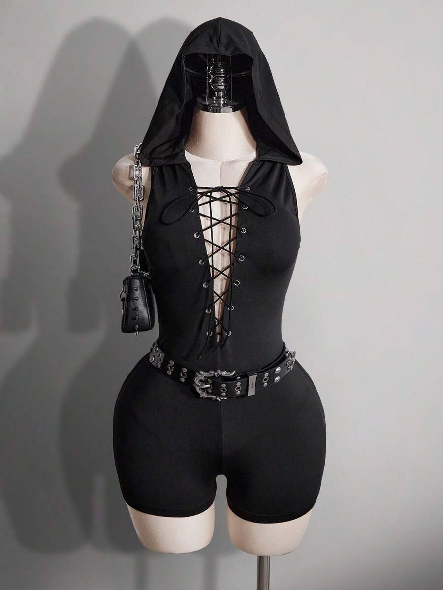 SHEIN ICON Bộ áo liền quần không tay có mũ trùm đầu dành cho nữ cỡ lớn với dây đeo chéo. - màu đen - Xem 1