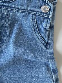 SHEIN Playful Pals Quần short denim thường ngày cho bé trai, chất liệu nhẹ, màu xanh nhạt, kiểu dáng đường phố dễ thương, dáng rộng thoải mái, dây đeo có thể điều chỉnh, chất liệu denim cotton mềm mại, phù hợp cho mặc hàng ngày, dự tiệc, đi học, đi làm, mẫu mới mùa xuân/hè. - Rửa trung bình - Xem 8