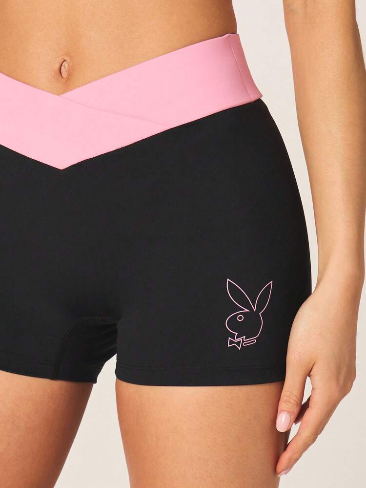 Missguided x Playboy Conjunto deportivo de top y shorts para mujer con logo de conejo, en color rosa con bloques de color contrastantes, para el verano