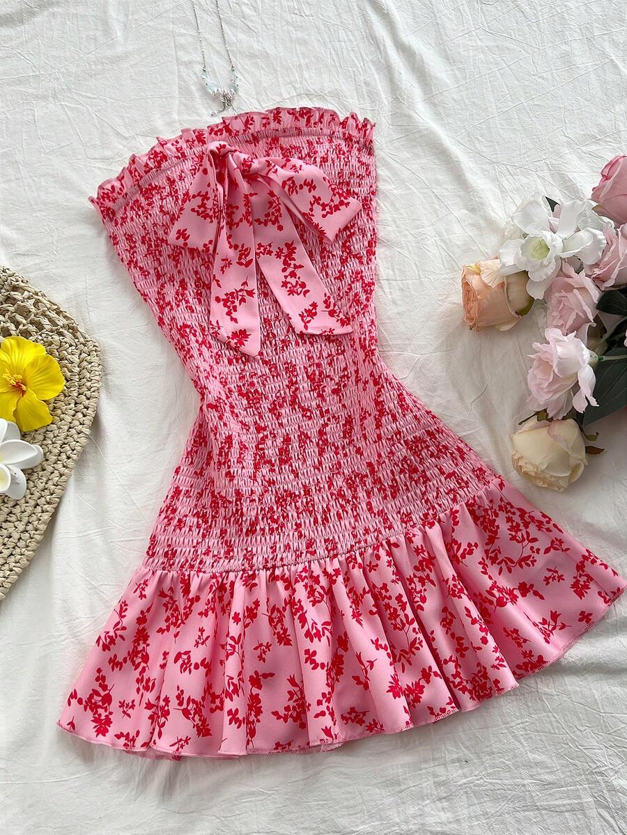 SHEIN Unity Vestido curto feminino de verão com estampa floral miúda, modelo tomara que caia, justo ao corpo, romântico e perfeito para férias. - Multicolorido - Ver 1