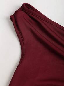 Sweetra Women's Solid Color Ruched Twist Shoulder Pleated Dress, Spring/Summer - Burgundy - View 4