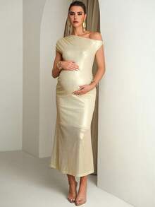 MaterniChic Vestido elegante de festa para gestantes com decote assimétrico metálico e cauda de sereia. - Ouro - Ver 6