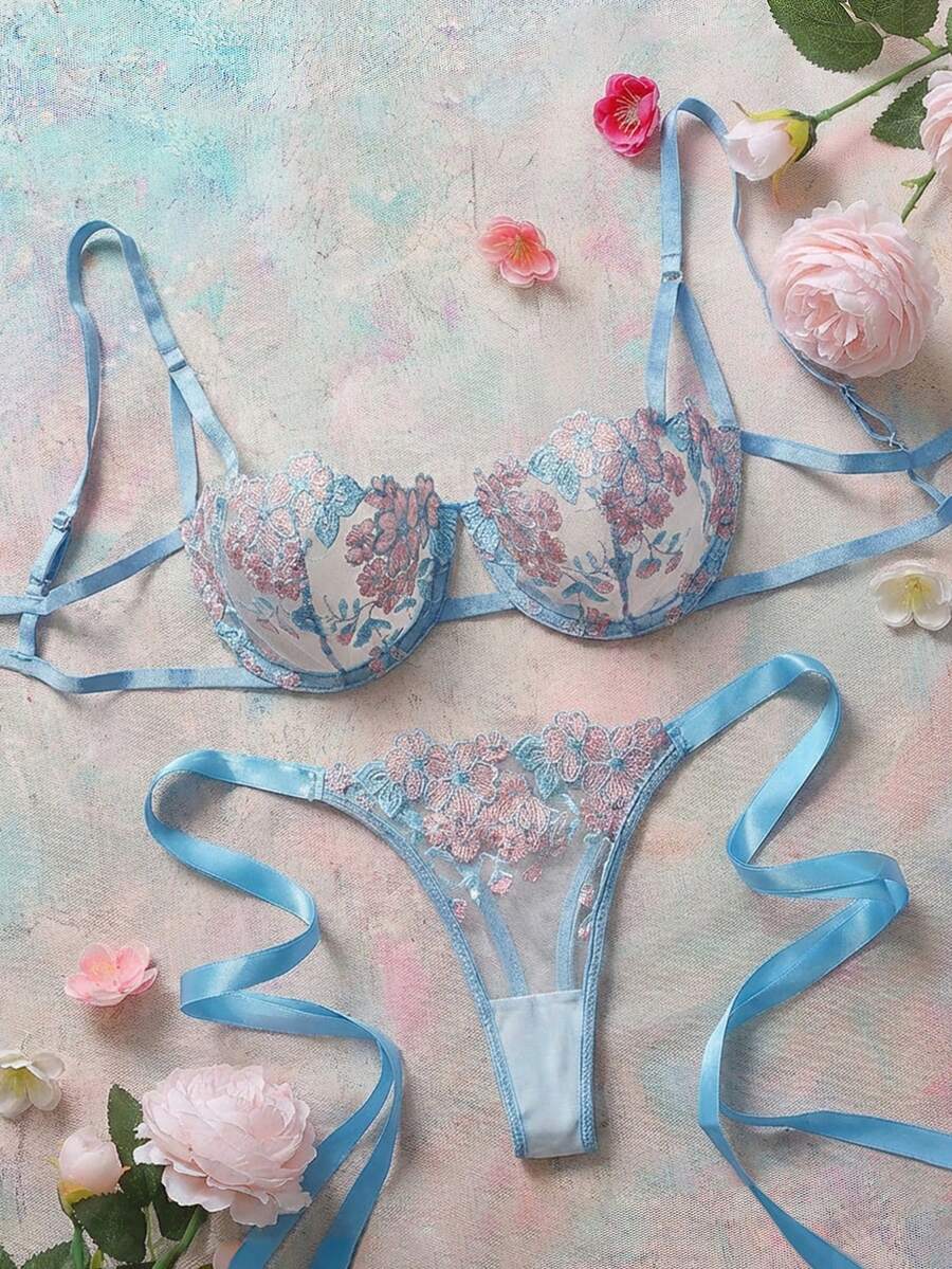 2pcs/Set Women Sky Blue Embroidered Lace-Up Lingerie Set - Baby Blue - View 1
