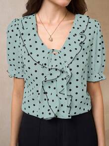 Amorya Áo kiểu nữ tay cánh hoa chấm bi phối viền tương phản cổ bèo nhún thanh lịch - Màu xanh bụi bặm - Xem 7