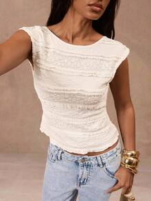 Opulessa 这款休闲女式圆领荷叶边露背修身上衣适合海滩度假、假日、外出、春夏、节日、优雅派对、海滩度假、婚礼宾客、正式毕业典礼、女性工作场合穿着。 - 白色 - 查看 2