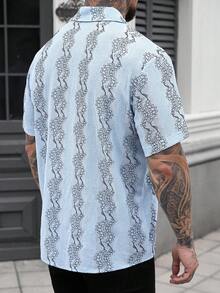 Manfinity RSRT Men's Geometric Pattern Single-Breasted Casual Short Sleeve Shirt - Blue - View 2
