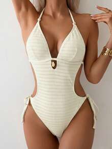 Swim Vcay 1 bộ áo tắm liền thân nữ, màu nâu trơn với họa tiết vỏ sò và hạt cườm, kiểu dáng retro gợi cảm với dây buộc bên hông và đường cắt cao, thích hợp cho bãi biển, kỳ nghỉ, tiệc bơi. - Pearl White - Xem 3