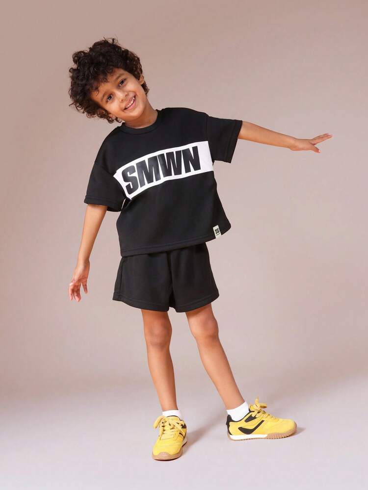 Graphic Print T-Shirt And Shorts Set