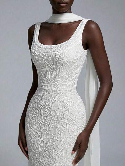 Elitara Elegant Apricot Luxurious Romantic 3D Lace Cord Fabric Luxury Minimalist Glamorous Spaghetti Strap High Waist Slimming Long Straight Bodycon Skirt, Suitable For Brides, Gifts, Formal Dinners, Bridal Gowns