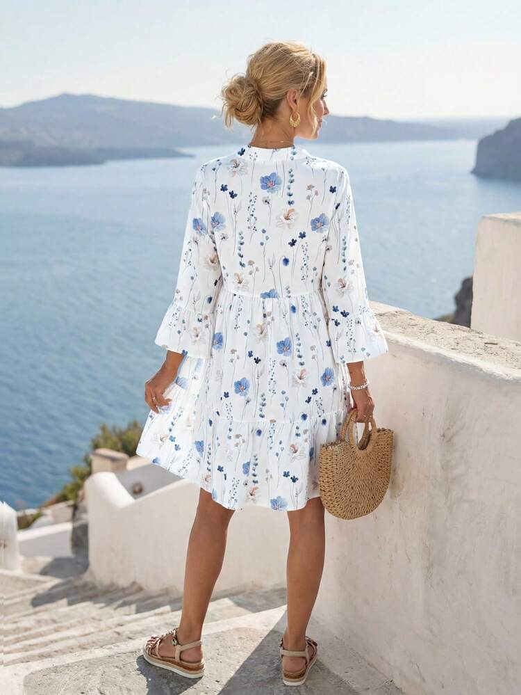 女性用Vネック長袖 オールオーバー柄 カジュアル丈短めワンピース