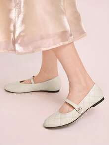 CUCCOO DOLLMOD Off-White Flat-Bottomed Commuter College Style Women's Fashion Simple Rhombus Pattern Shoes Women's Slip-On Versatile Ballet Shoes Mary Jane Spring Shoes - Beige - View 3