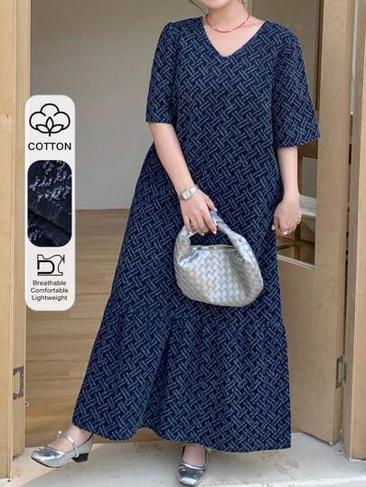 Dazy Plus 时尚V领宽松短袖休闲拼接荷叶边长款牛仔连衣裙，适合大码女性