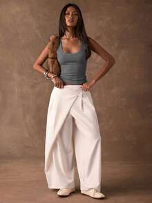SHEIN BAE Top de tirantes casual y versátil de unicolor con decoración de cuentas, para verano - Gris Oscuro - Ver 3