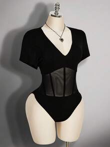 SHEIN ICON Bộ đồ liền thân cỡ lớn kiểu Y2K gợi cảm cổ chữ V bằng vải lưới khoét rỗng. - màu đen - Xem 5