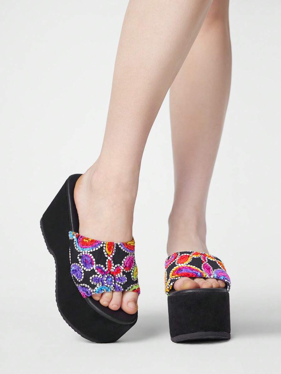 Sugerpunk Giày sandal đế xuồng thêu hoa màu sắc cho nữ, kiểu dáng mùa hè, màu tối, thích hợp cho sinh viên. - dân tộc màu đen - Xem 1