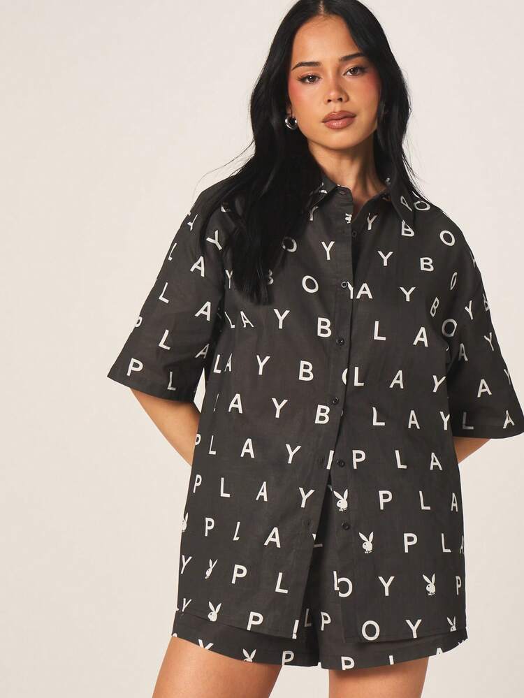 Missguided x Playboy Ensemble coordonné de deux pièces avec chemise oversize à imprimé lettres et shorts pour femmes. Tenues d'été décontractées assorties