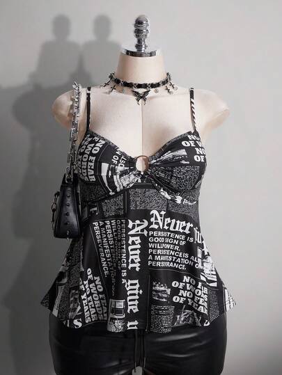 SHEIN ICON Plus Size Women's Spring/Summer Retro Sexy Street Casual Fashion Individual Avant-Garde Bold Urban Modern Millennial Style Y2K Grassland Punk Music Festival Outfit Metal Ring Gathering Dark Gothic Style Newspaper Letter Pattern Slouch Strapless