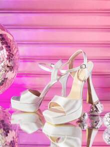 CUCCOO LuxiPop Women Heeled Sandals - Apricot - View 2