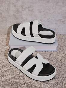 SHUZIA Superventas de todos los tiempos Sandalias de plataforma blanca de PU con correa de gancho y bucle y plantilla recortada inspirada en el lujo - Luke y esencial cómodo - Blanco - Ver 7