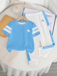 SHEIN 男童休闲宽松舒适运动风圆领短袖上衣+长裤两件套，秋季新品 - 彩色 - 查看 2