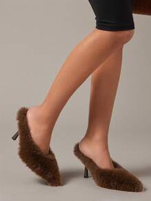 Hauture Women's Fashionable Sexy Stilettos Pointy Toe Faux Fur High Heel Pumps For Christmas - Chocolate Brown - View 4