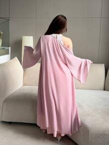 娇小甜美粉色蕾丝吊带鱼尾长裙，春夏款；新款中国风复古优雅网纱透视开衫，吊带印花衬衫拼接纯色前开衩中长连衣裙套装；新款中国风改良旗袍；轻盈奢华小众民族风粉色吊带长裙，春夏款；宽松网纱透视开衫轻盈百搭外套两件套，女士 - 粉色 - 查看 2