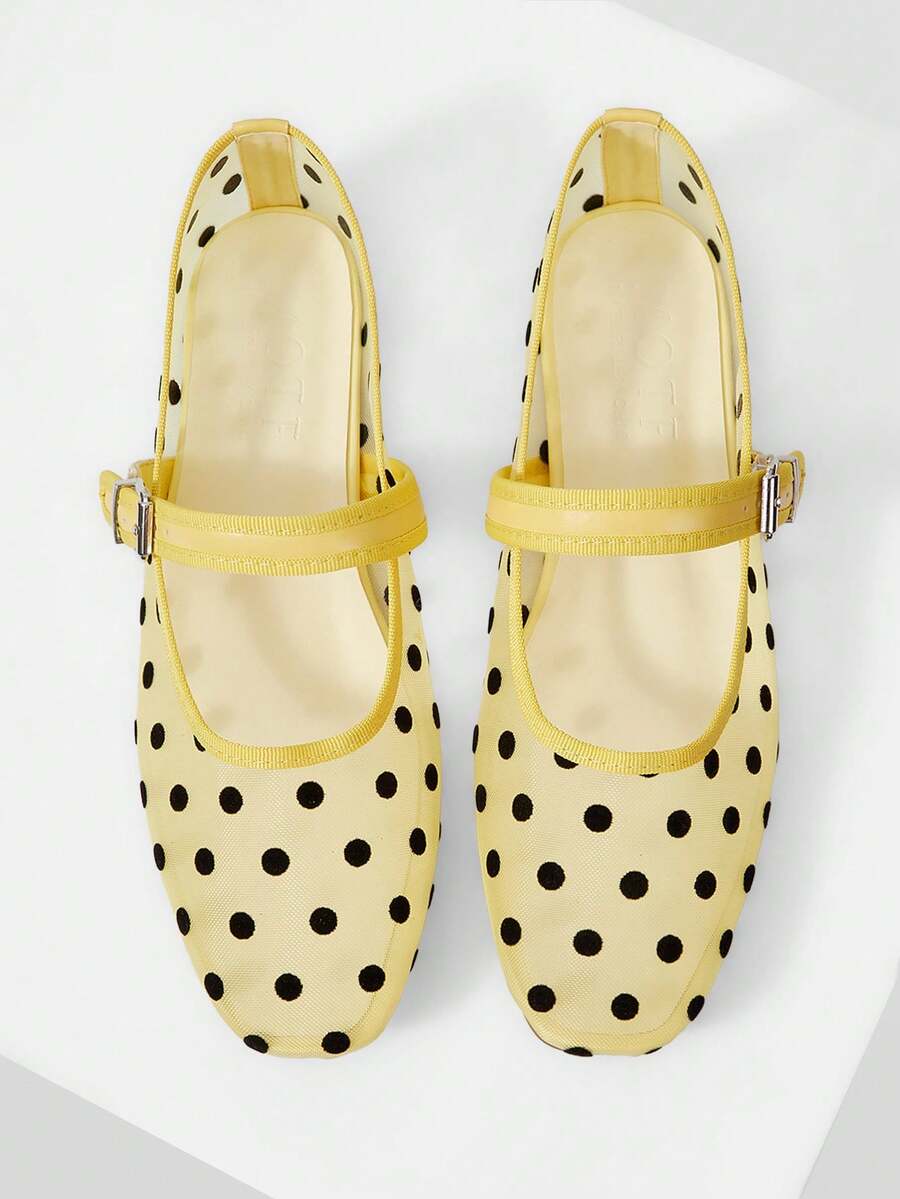 MOTF PREMIUM 复古优雅通勤波点网眼搭扣鞋 - 黃色 - 查看 1