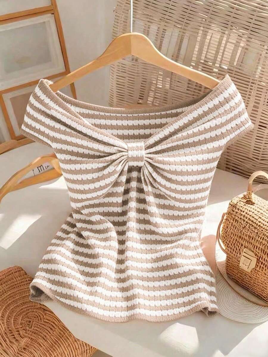 GlowEve Women's Khaki Pineapple Jacquard Off-Shoulder Ruffle Fitted Summer New Fashionable Elegant T-Shirt - Khaki - View 1