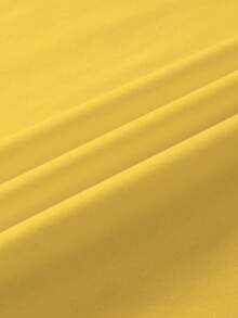 EMERY ROSE Camiseta gráfica con estampado de Londres 92 y hombros descubiertos para mujer, tallas grandes - Amarillo - Ver 4