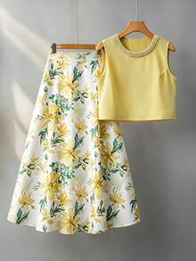 GlowEve CURVE Bộ đồ 2 món thanh lịch dành cho nữ cỡ lớn, màu trơn, đính ngọc trai giả, cổ tròn, gồm áo tank top và chân váy midi in hoa. - Nhiều màu - Xem 1